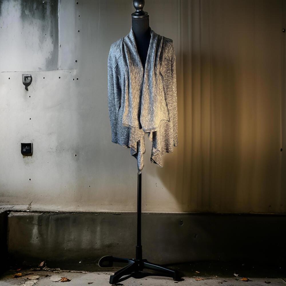 Go-To Grey cardigan - Light Layer​​
